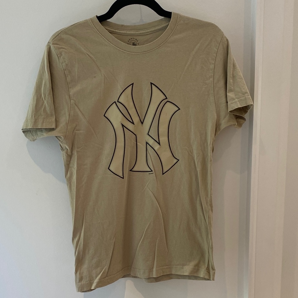 MLB Tan Graphic Tee